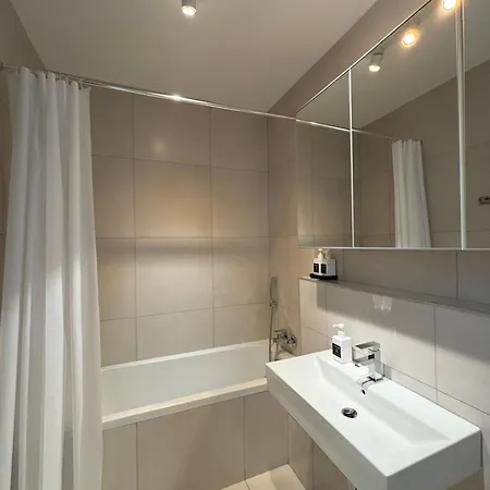 Club218 The Sunset - Wellness Apartment Siofok